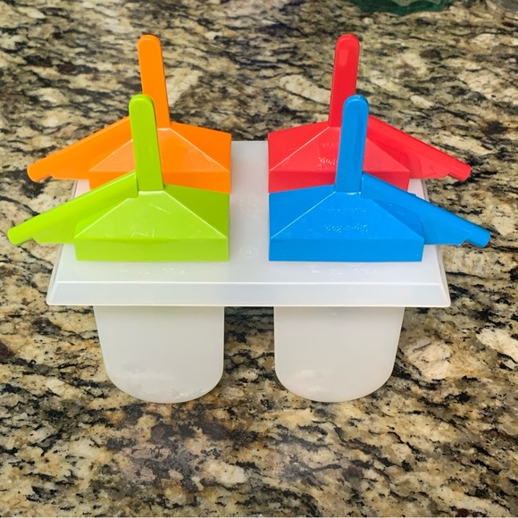 Sip-a-Pop Other - Sip a Pop popsicle Freezer mold vintage original great colors